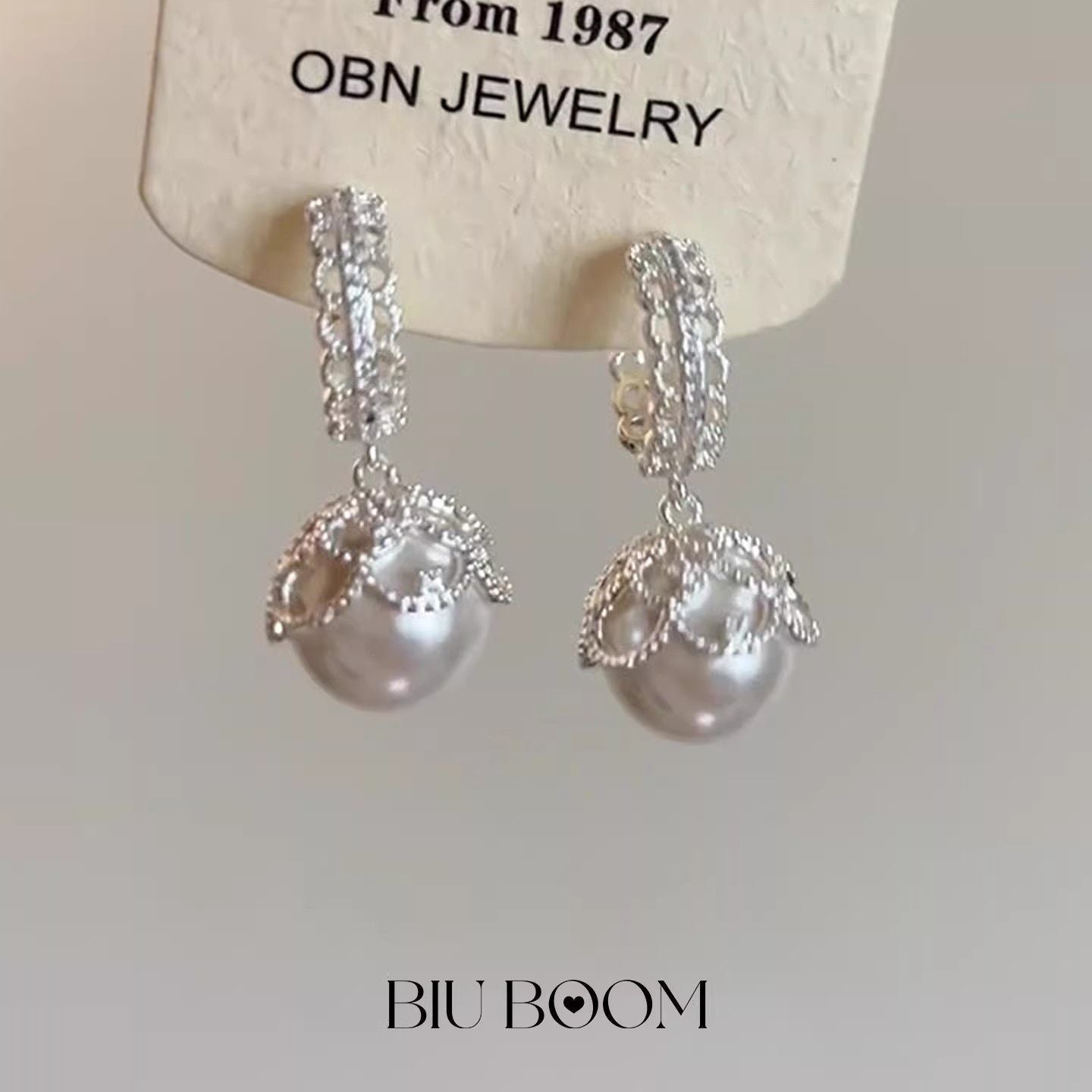 Women's Lace Pearl Ear Clip Elegant High Sense Affordable Earrings