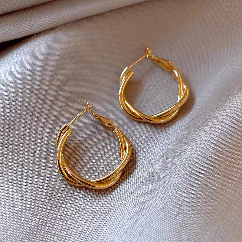 Women's Retro Affordable Luxury Gold High-grade Pearl Earrings