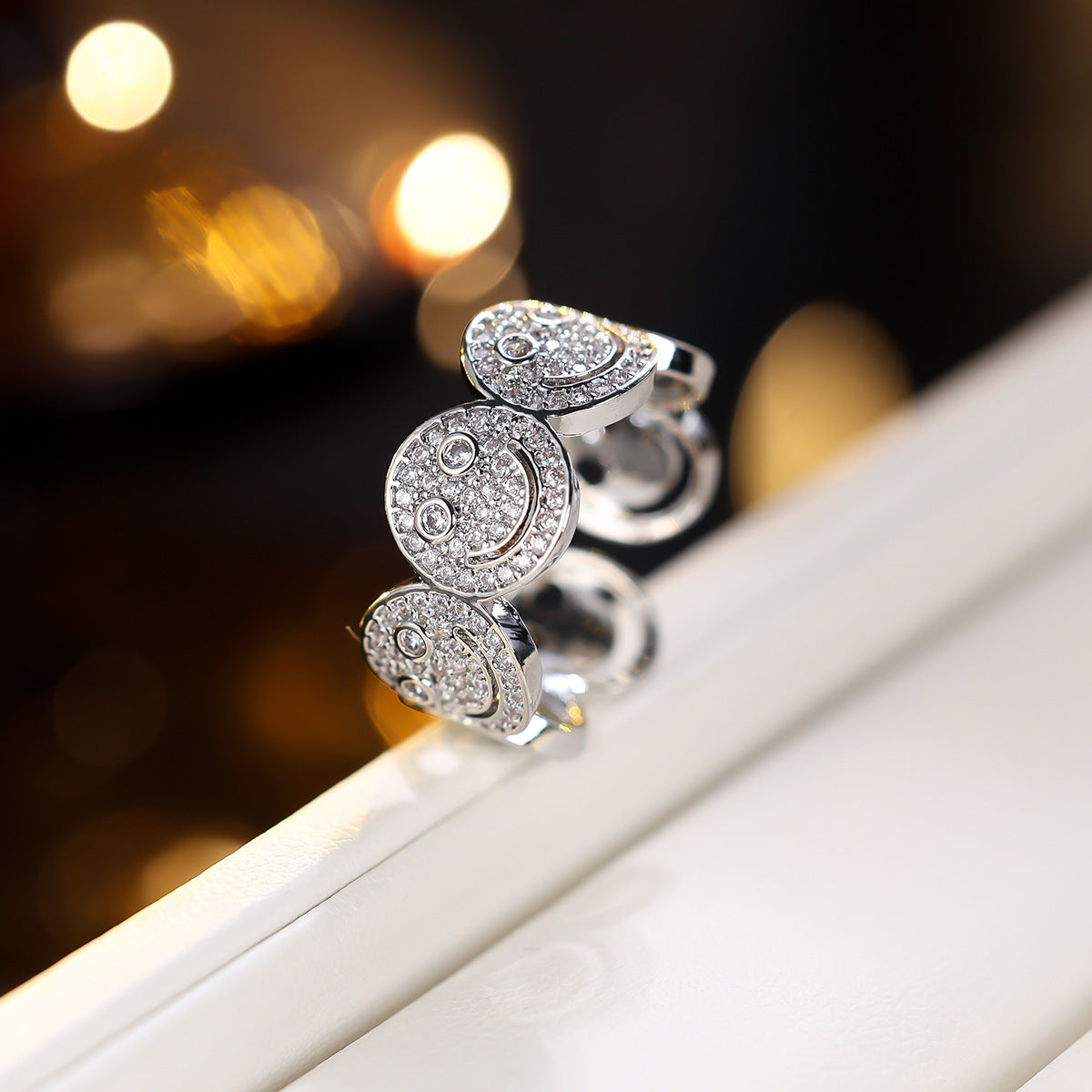 Simple Round Smiley Face Synthetic Zircon Bracelets