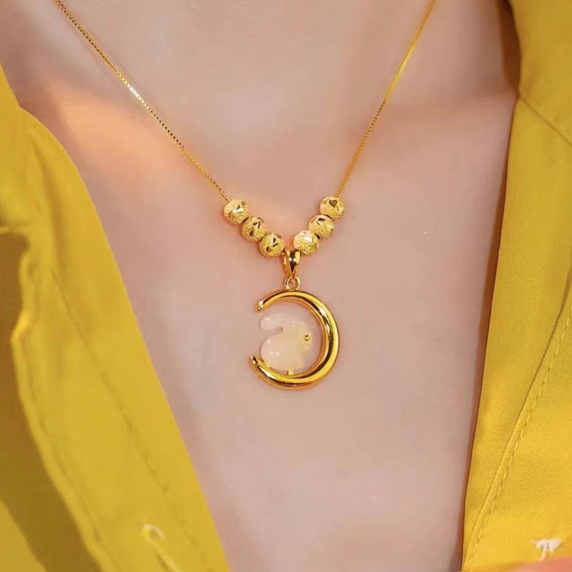 Lucky Beads Moon Rabbit Female Fashion Classical Necklace