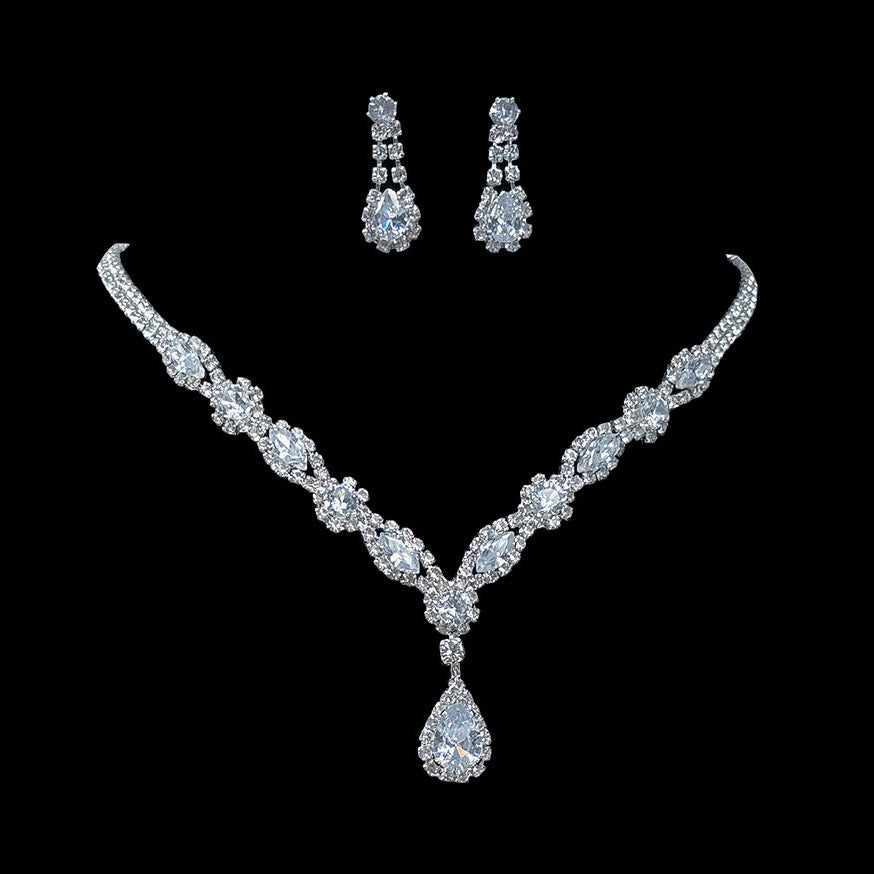 Women's Sier Advanced Elegant Clavicle Chain Water Drop Flower Jewelry Set