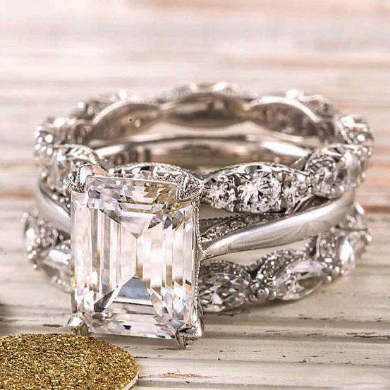 Super Flash Ice Flower Cut Zircon High Rings