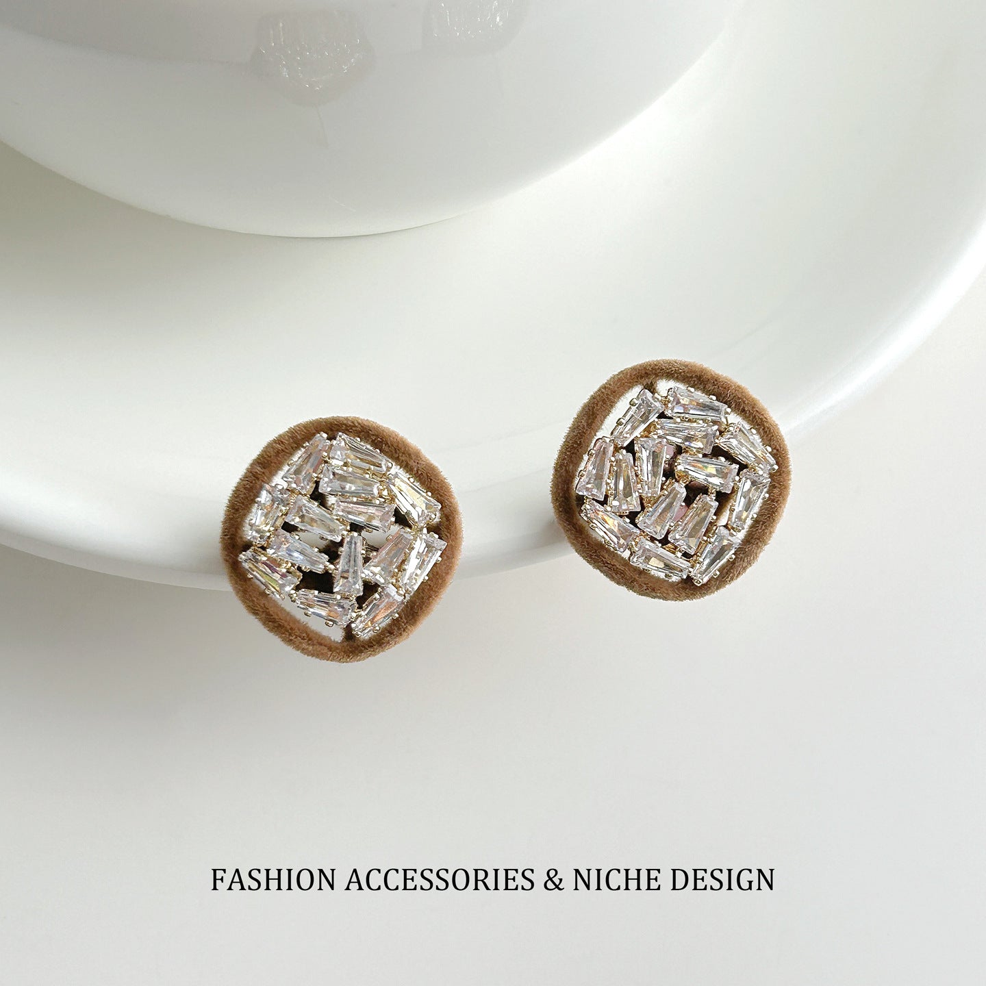 Zircon Square Light Luxury High-grade Simple Earrings