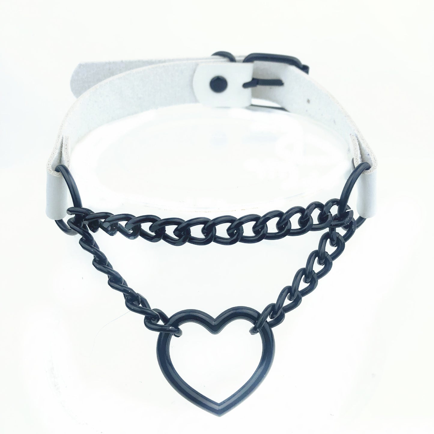Heart Shaped Black Chain Neckband Fashion Collar
