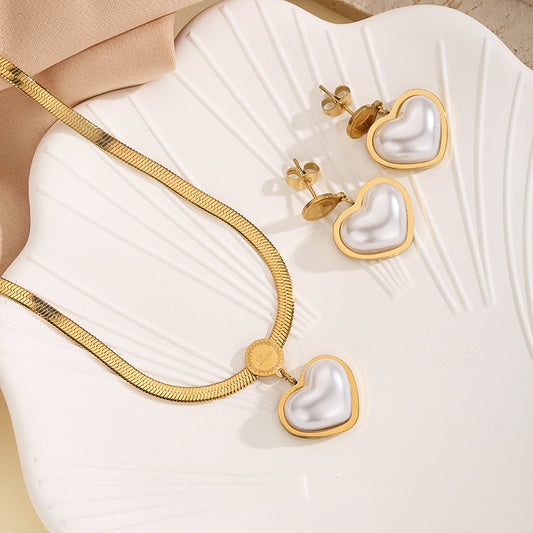 Love Female Clavicle Chain Titanium Steel Pendants