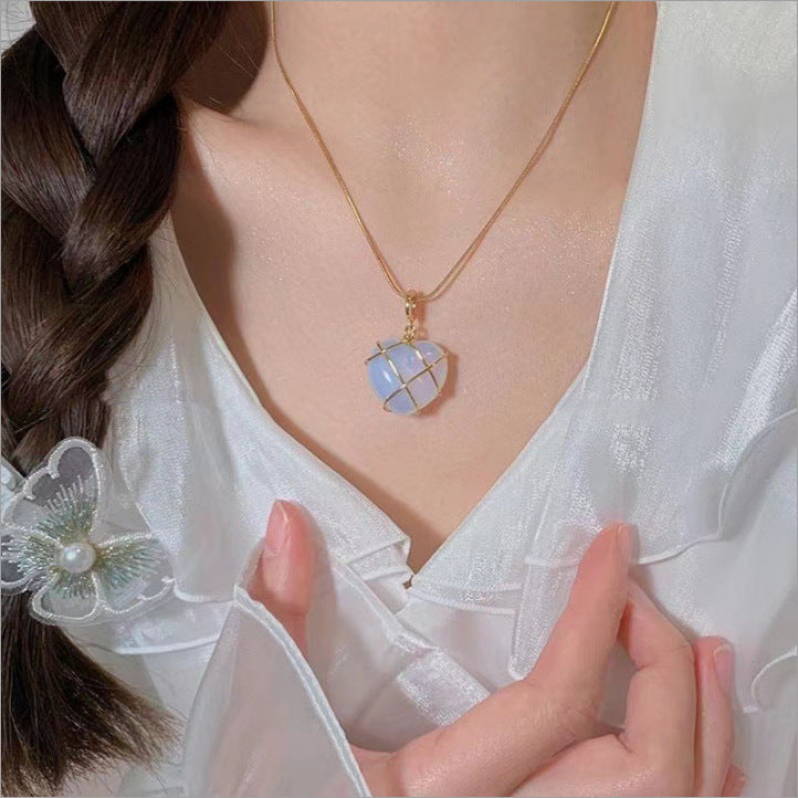 Crystal Opal Niche Girlfriend Gifts Barbie Sweet Necklaces