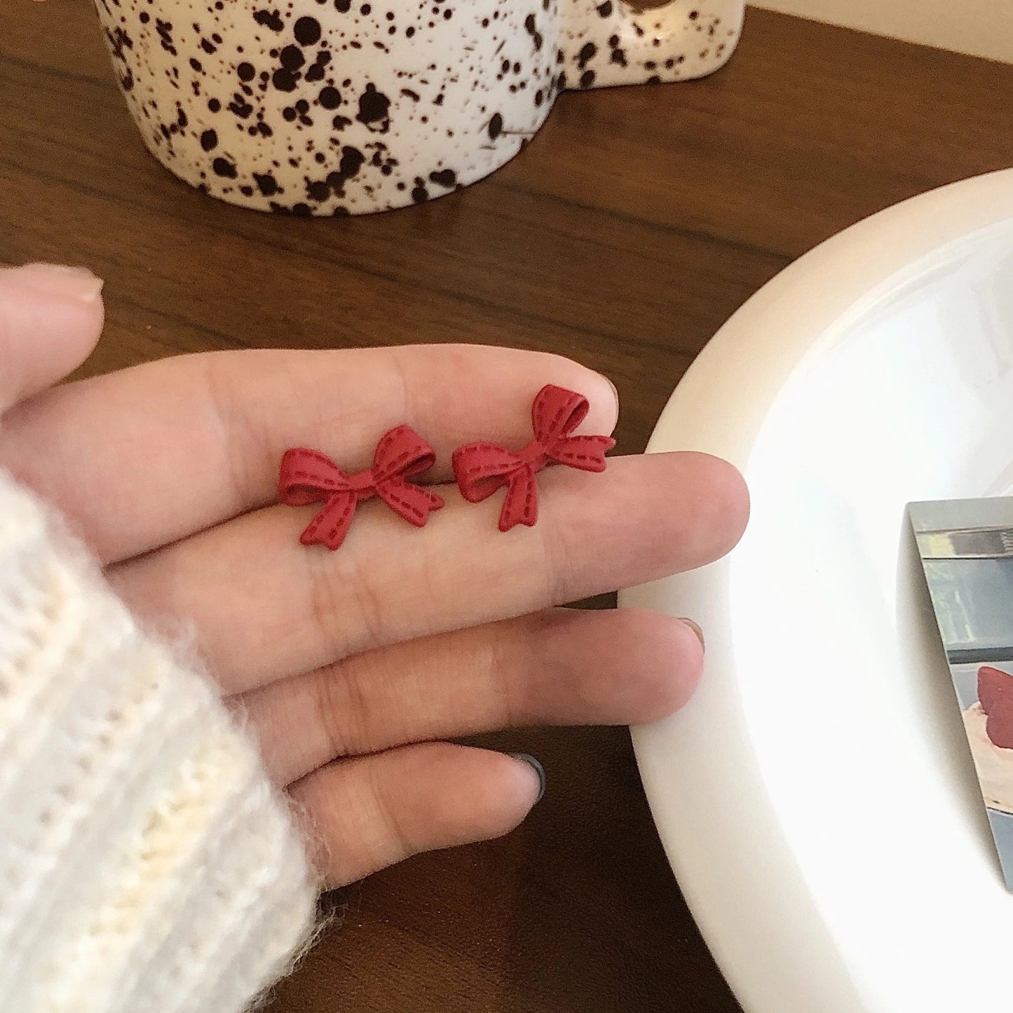 Red Bow Retro Matte Texture Gentle Style Daily Stud Earrings