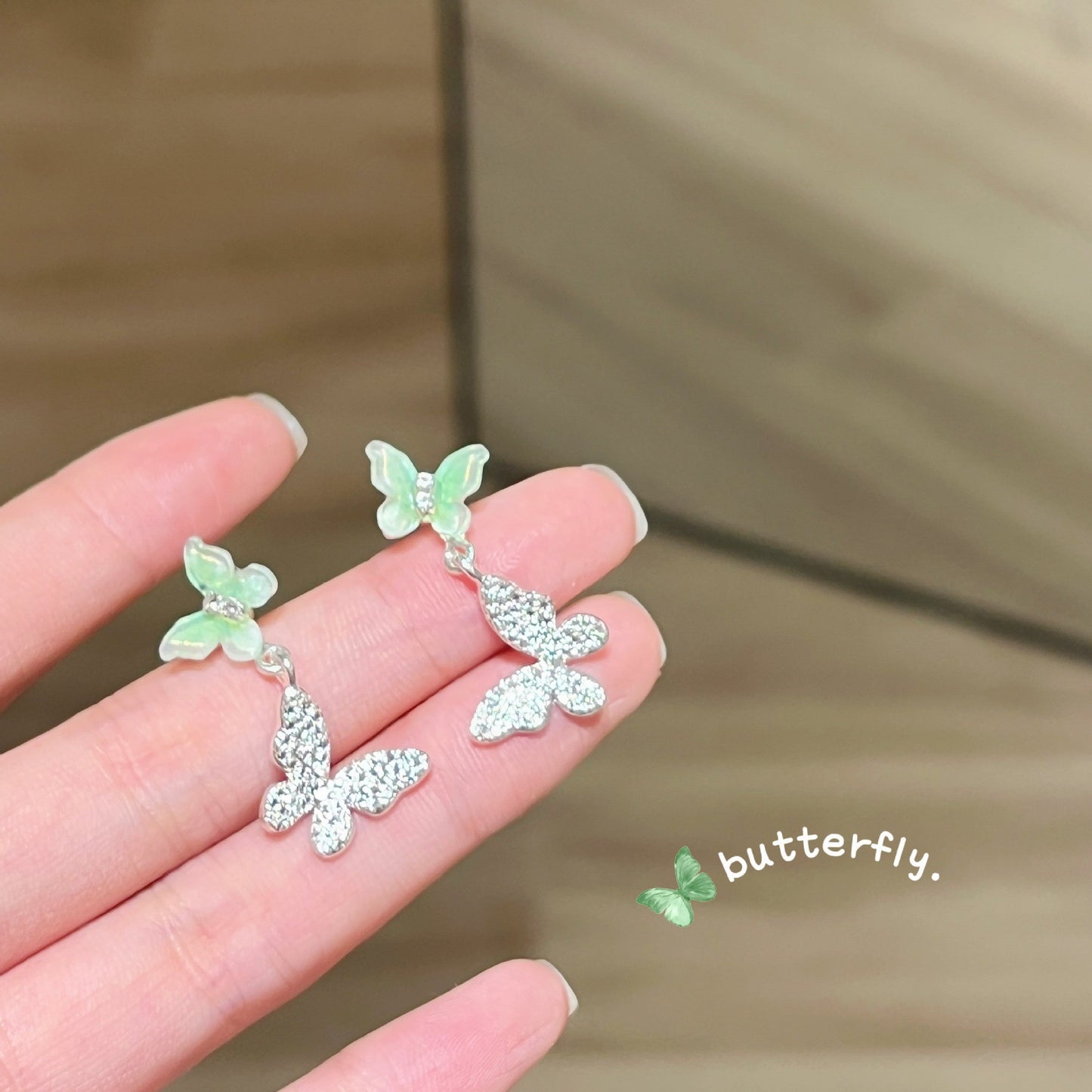 Women's Sparking Zirconium Pearl Light Luxury High-grade Unique Beautiful Stud Earrings