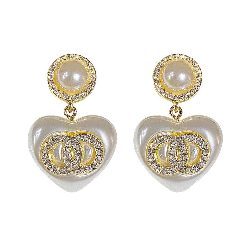 Women's Pearl Grace Love Heart Light Luxury Minority Unique Earrings