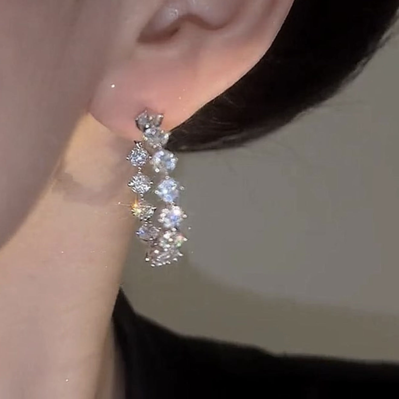 Women's Zircon Eardrop Niche Design Simple Fashion Earrings