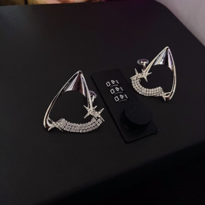 Unique Elf Today Design Sense Ear Earrings