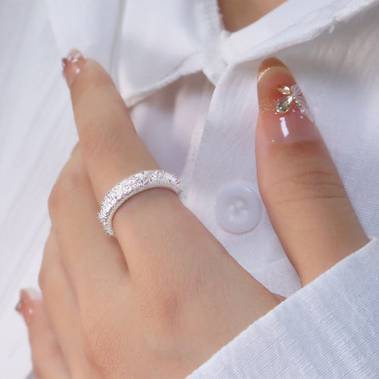 Women's Light Luxury Elegant Frosted Hollow Design Sier Brushed Flower Index Ring