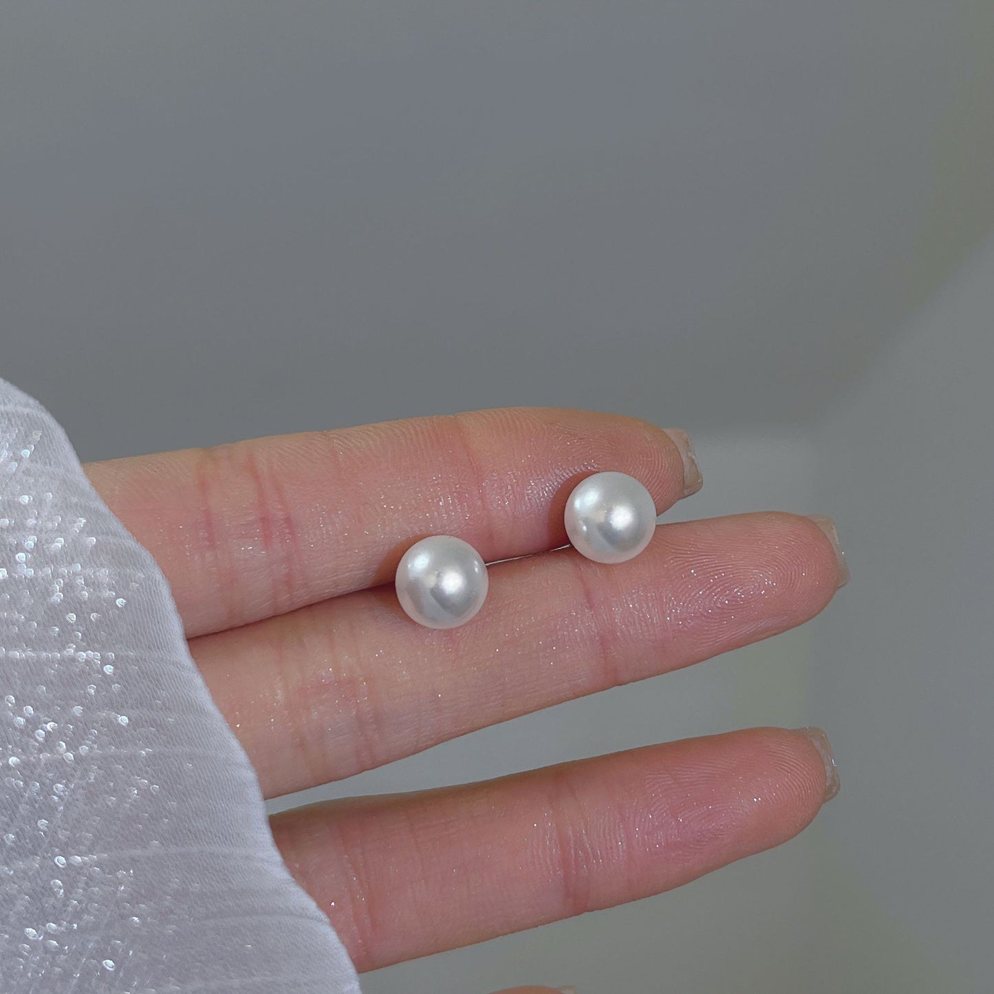 Women's Trendy Pearl Sier Needle Round For Design Light Earrings