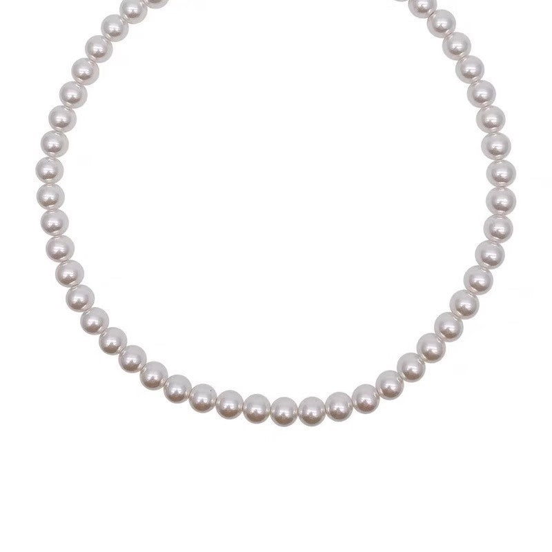 Women's Retro Pearl Light Luxury Minority High-grade Accessories Necklaces