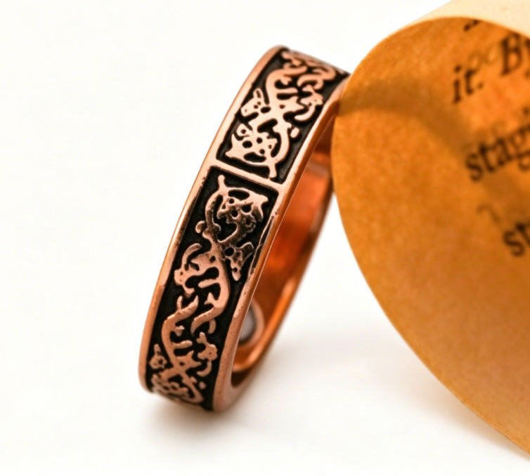 Bronze Creative Pattern Magnet Retro Fashion High Sense Ring