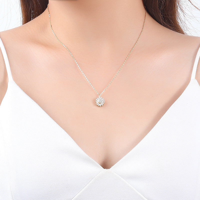Titanium Steel Female Light Luxury Minority Rotating Necklaces