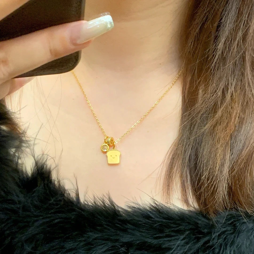 Chinese Style National Trendy Smile Toast Bread Necklace