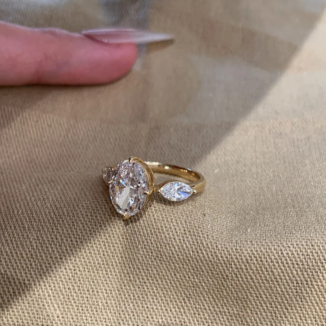 Women's Big Diamond Light Luxury Twin Golden Ring