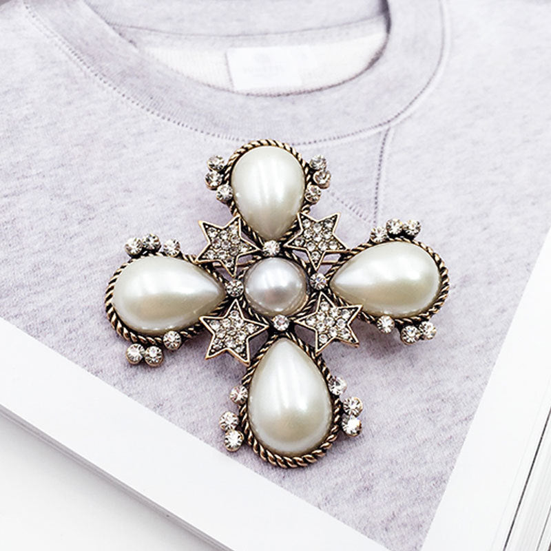 Stylish Retro Design Brooch Elegant Fashion Brooches