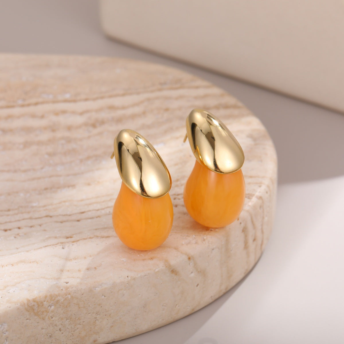 Stainless Steel Fresh Color Irregular Resin Female Niche Design Earrings
