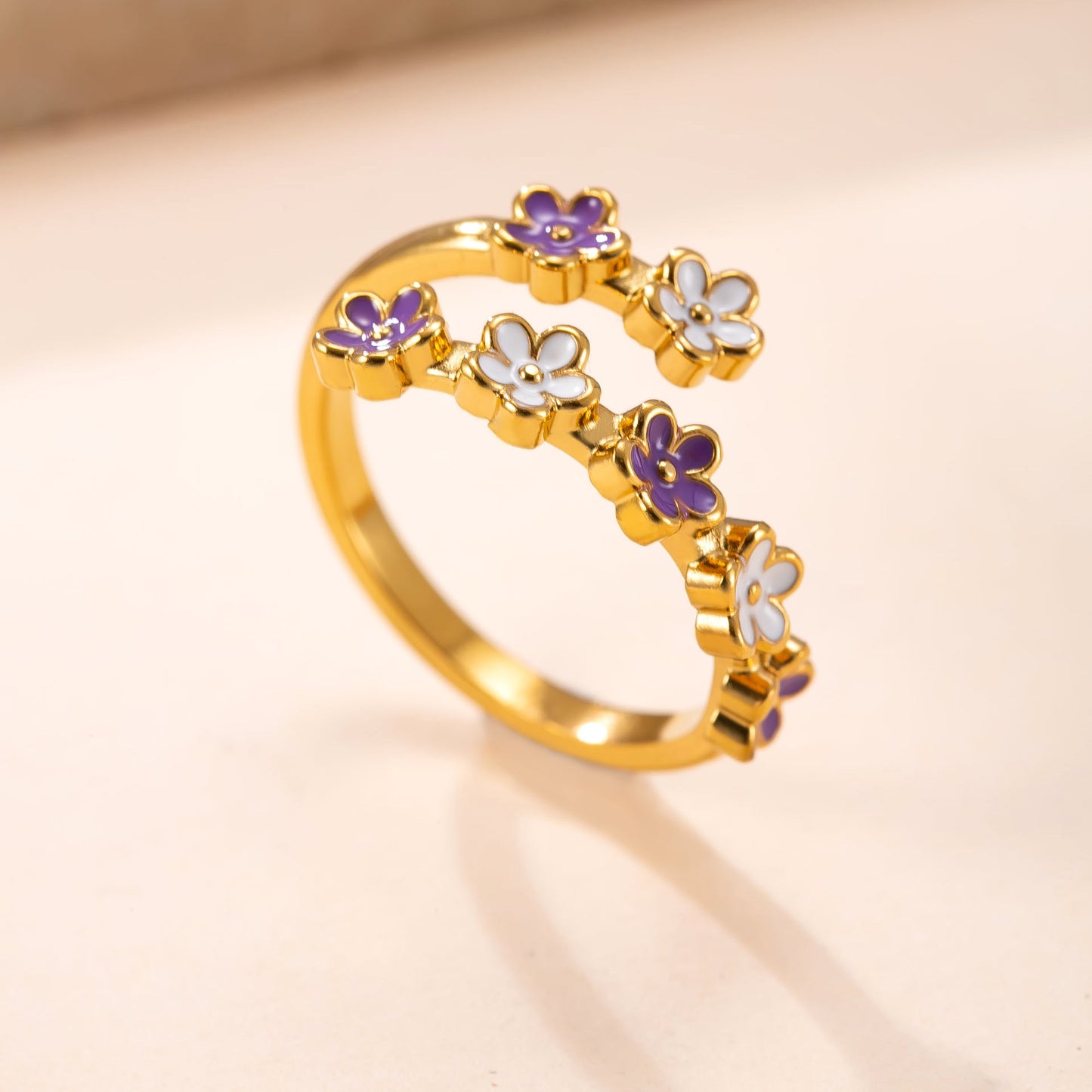 Women's Stainless Steel Casting Dripping Oil Flower Open Light Luxury Ring