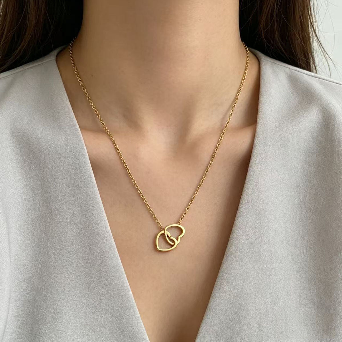 Women's Fashion Love For Trendy Design High-grade Light Luxury Personalized Clavicle Necklace