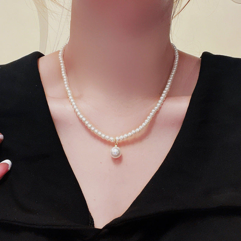 Pearl Small Beads Female Heart Clavicle Necklaces