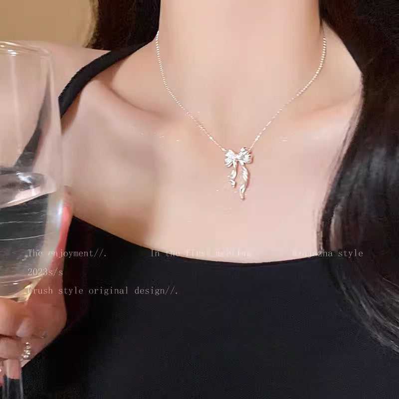 Women's Luxury Minority Design High-grade Clavicle Chain Necklaces