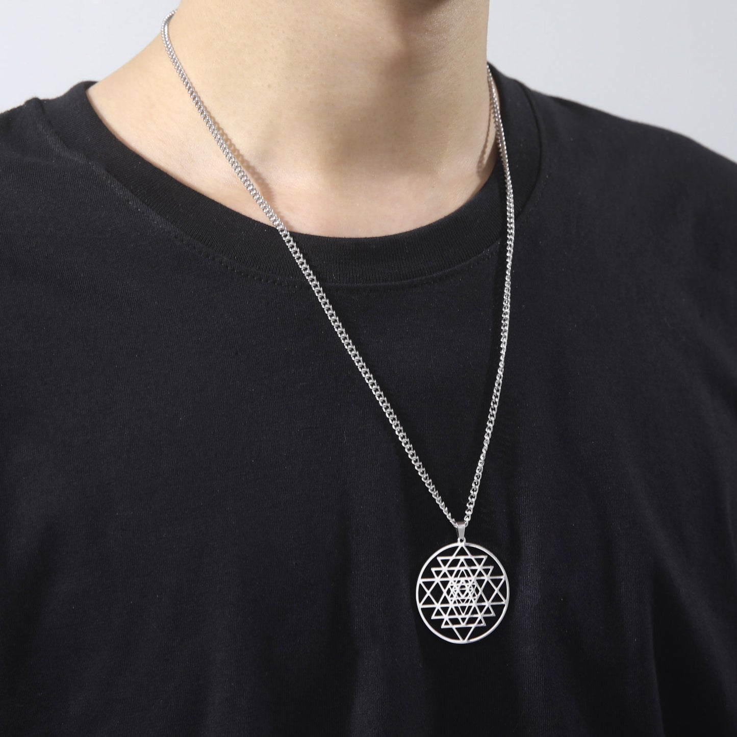 Steel Cut Hollow Overlapping Triangle Material Rings