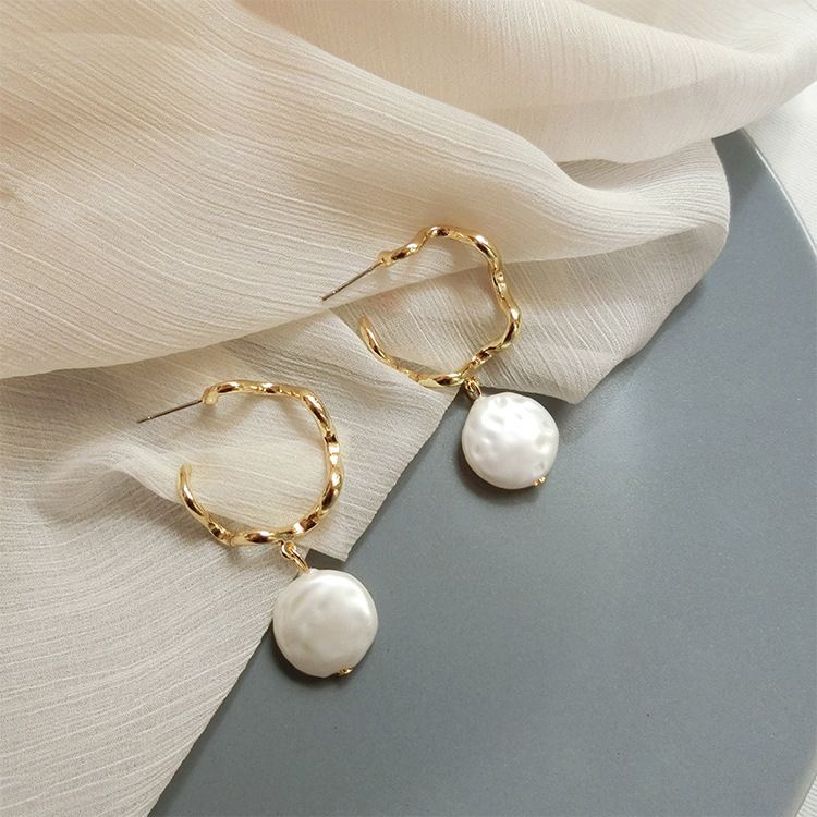 Sier Needle Elegance Retro Pearl Irregular Metal Wave Piece Fashion Rings