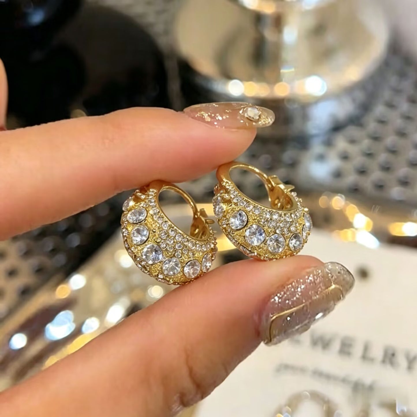 Light Luxury Bag Sparkling Full Rhinestone Design Elegant High Earrings