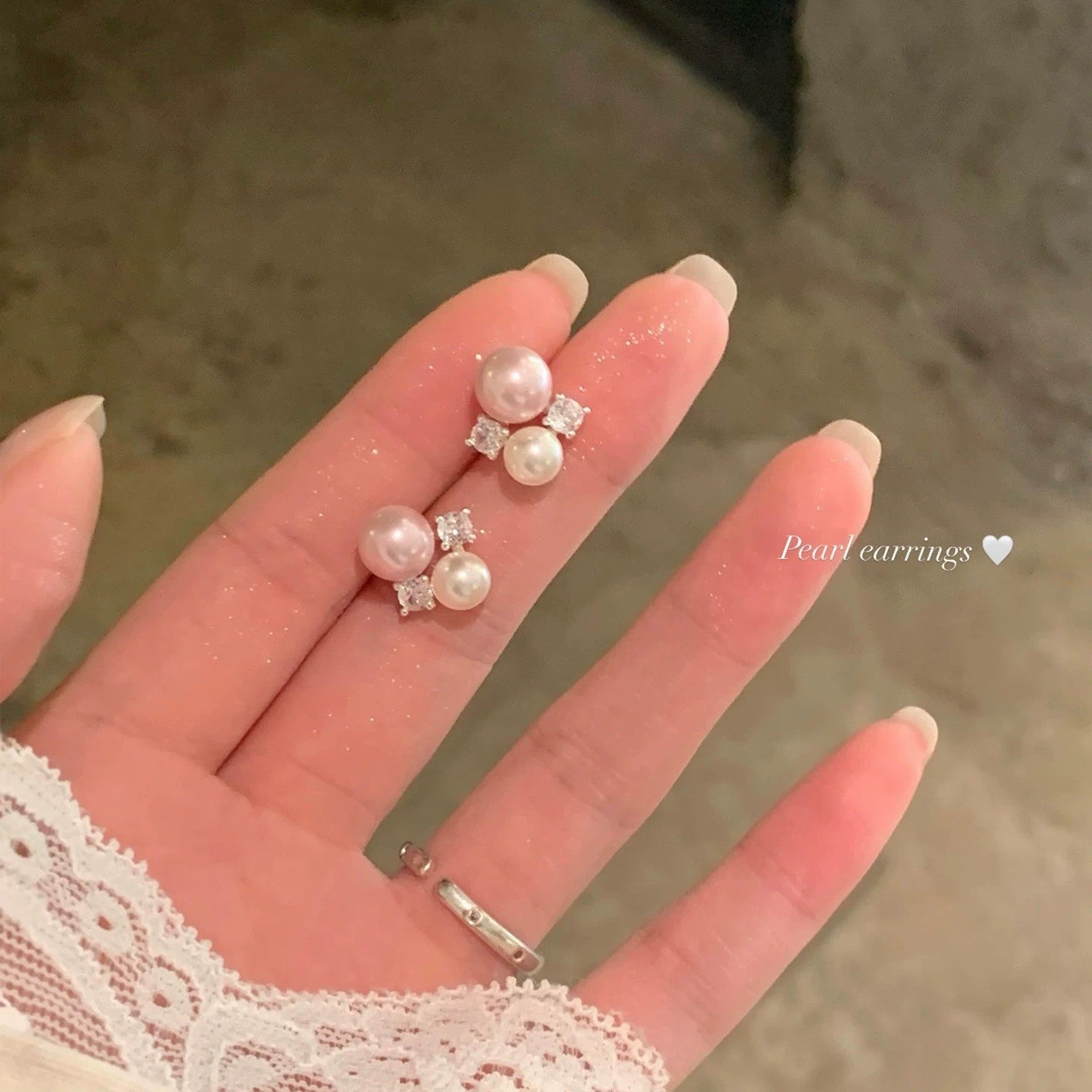 Women's Sparking Zirconium Pearl Light Luxury High-grade Unique Beautiful Stud Earrings