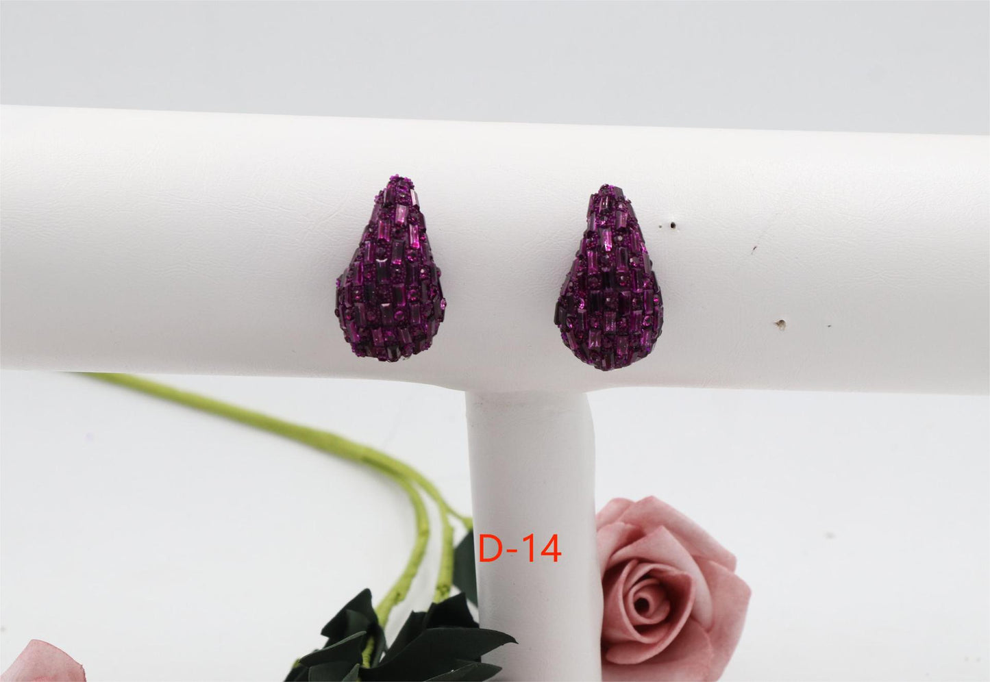 Niche Comma Glass Full Diamond Light Luxury Fashion Earrings