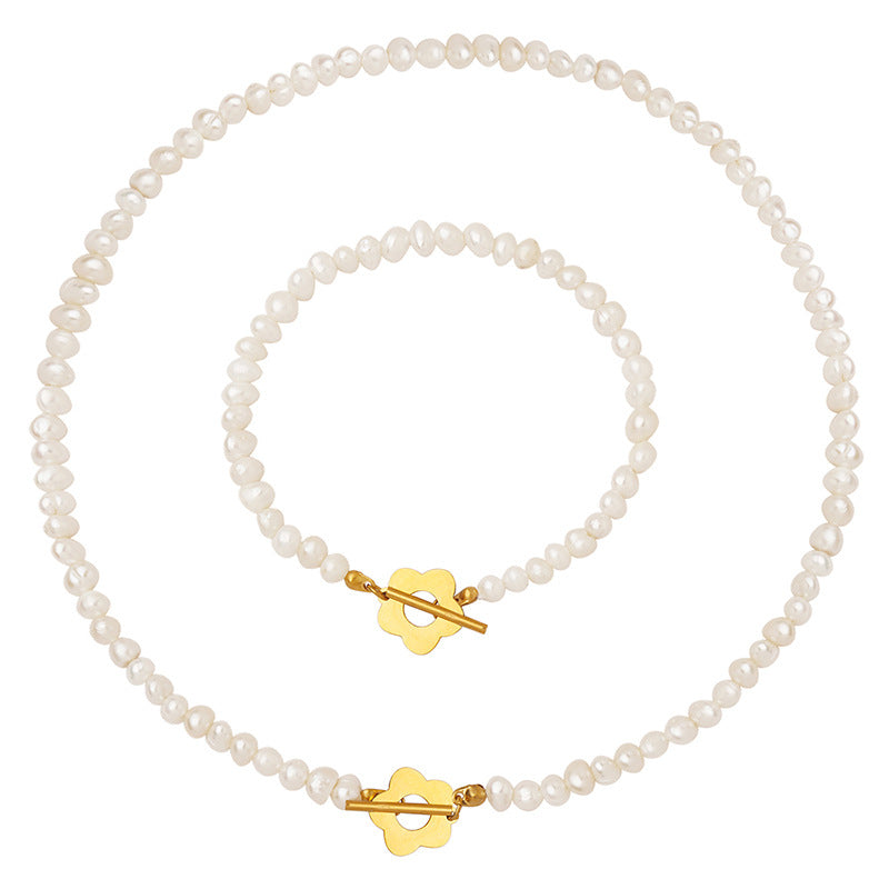 Baroque Freshwater Pearl Floral Buckle Mother Style Light Luxury Design Jewelry Set