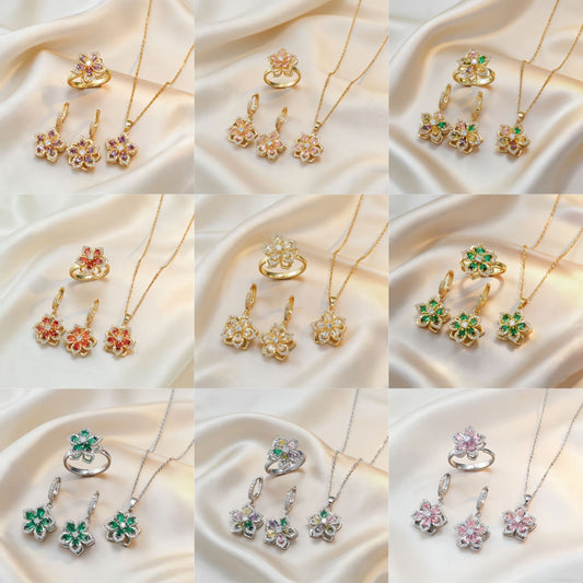 Women's Zircon Light Luxury High-grade Rotating Flower Fashion Titanium Steel Clavicle Necklaces