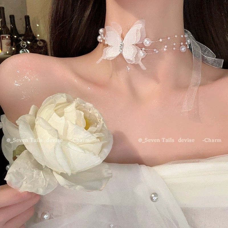Women's Rose Pearl Neck Light Luxury Minority Design Clavicle Chain Collar