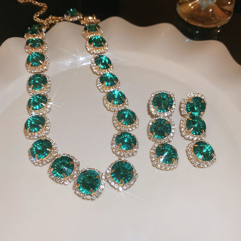Women's Luxury Minority Clavicle Chain Palace Style Jewelry Set