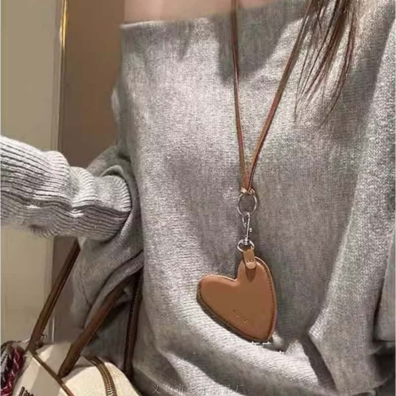 Water Drop Retro Design Temperament Entry Necklaces