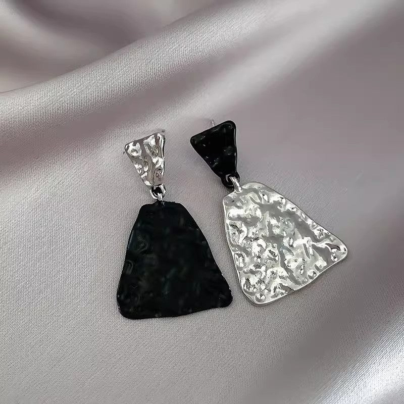 Temperament Niche Ear Jewelry Light Luxury Earrings