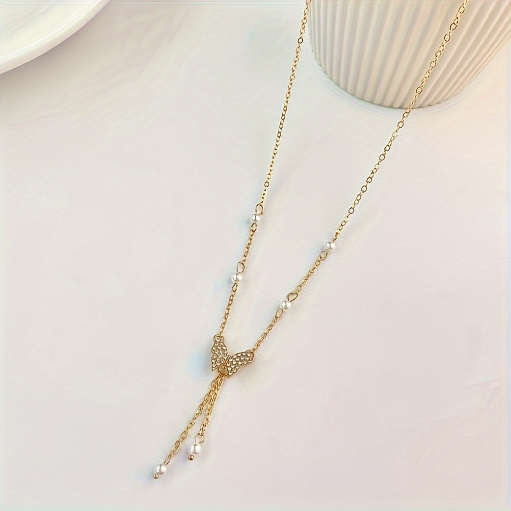 Fashion Personality Lady Butterfly Pearl Chain Necklaces