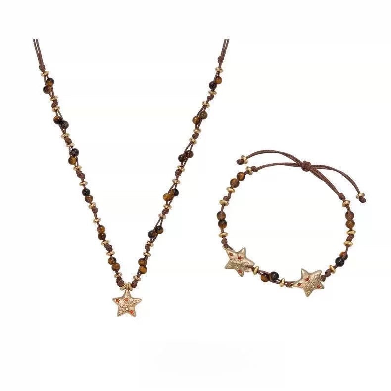 Women's Tiger Eye Exquisite Retro Temperament Wild Fashion Short Pendants