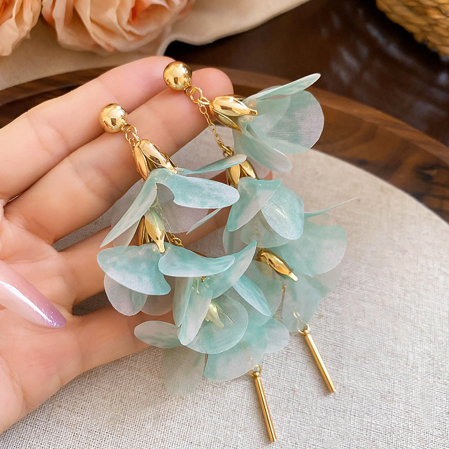 Women's Bead Flower Tassel Light Luxury High-grade Vacation Style Earrings