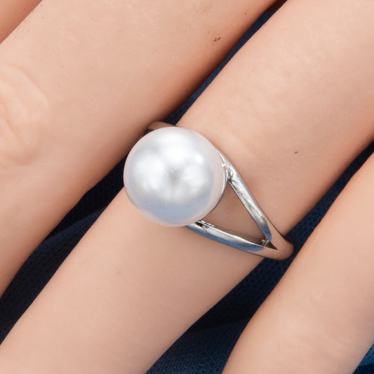 Women's High-grade Pearl Fashionable Frame Open Adjustable Rings