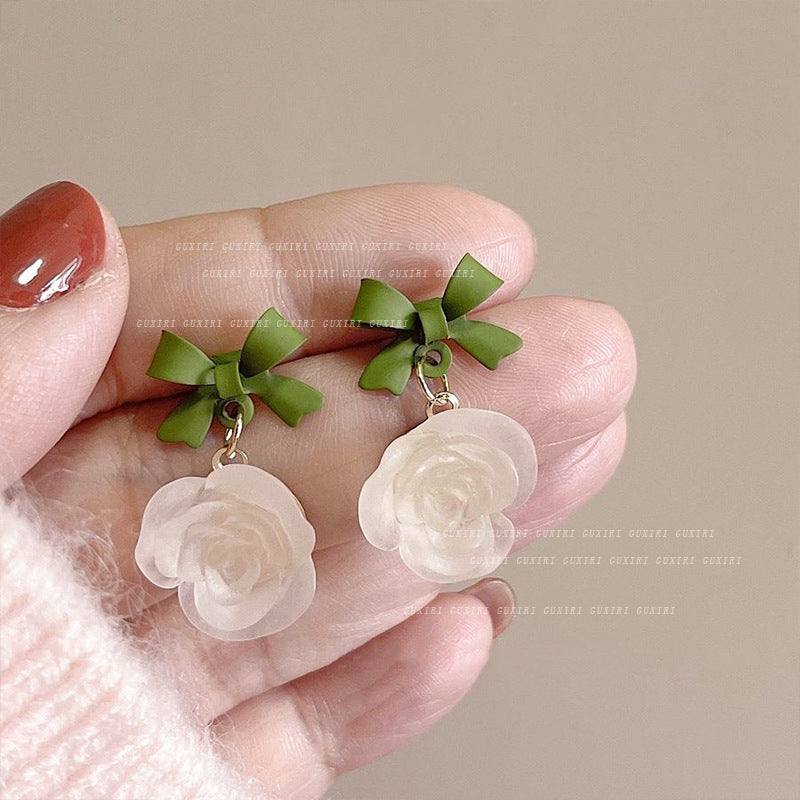 Women's Flower Light Luxury High-grade Elegant Unique Earrings