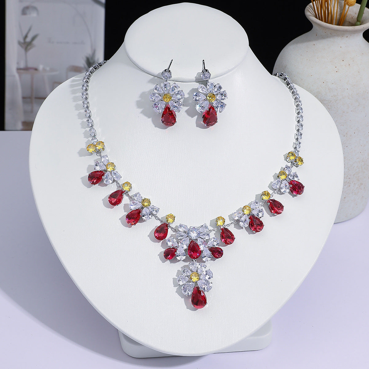 Full Diamond Drop-shaped Temperament The Dinner Party Jewelry Set