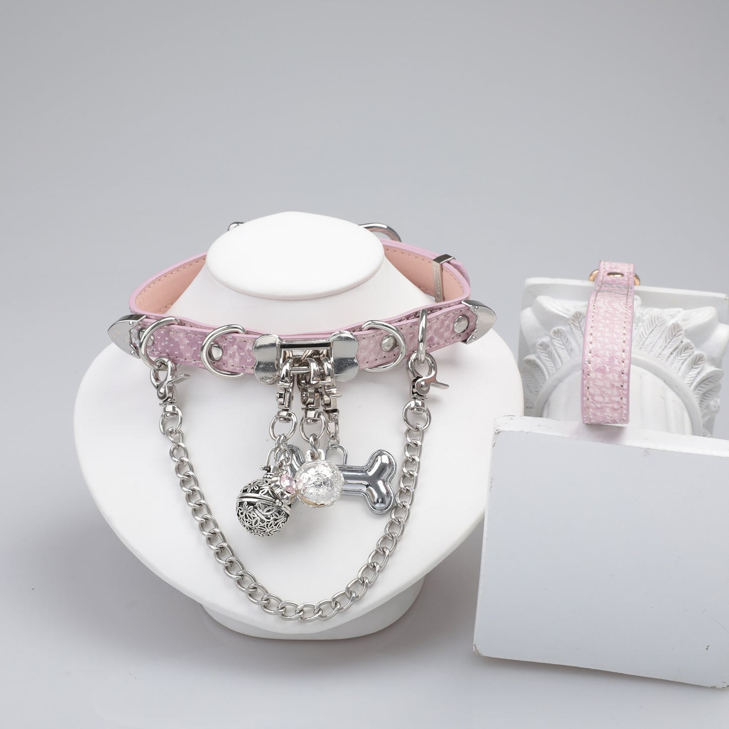 Magic Color Dog Bone Short Love For Collar