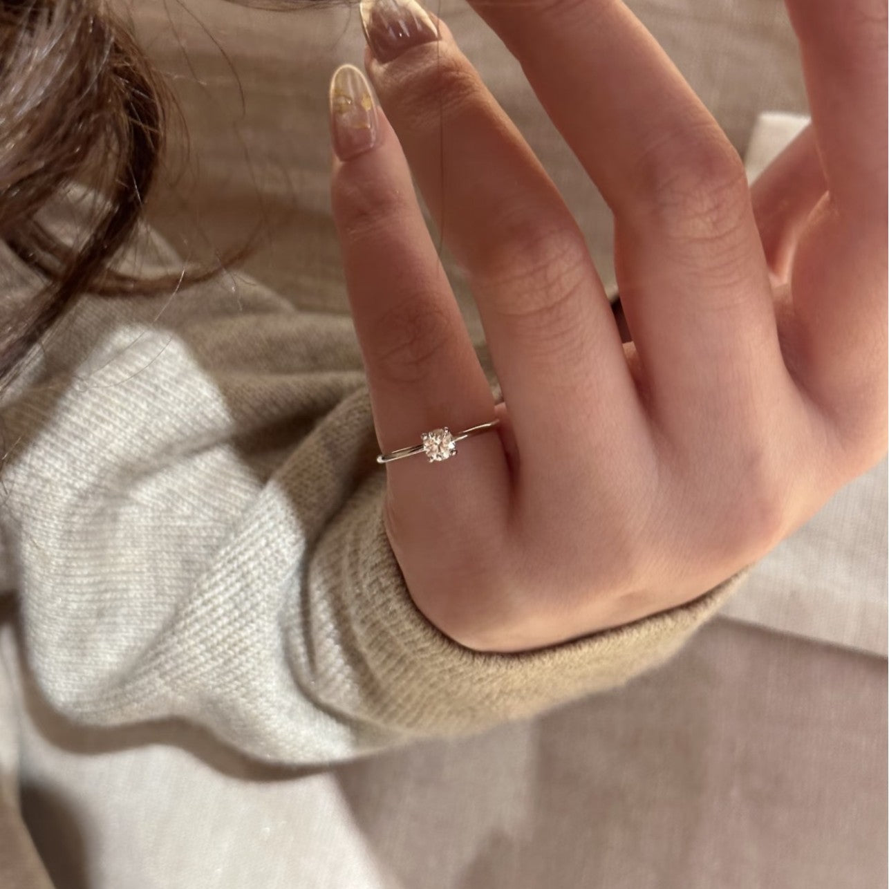 Women's Thin Glittering Single Rhinestone Simple Affordable Luxury Fashion Niche Ring