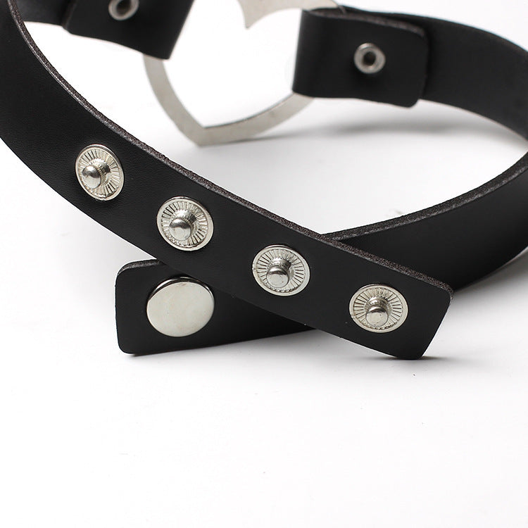 Gothic Leather Love Choker Retro Four Button Collar