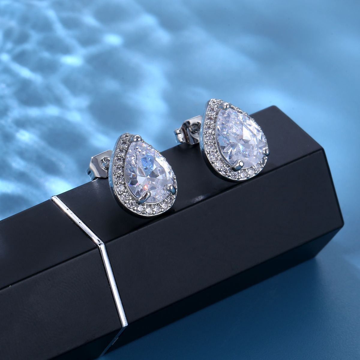 Men's Classic Large Drop Zircon Hip Hop For Stud Earrings