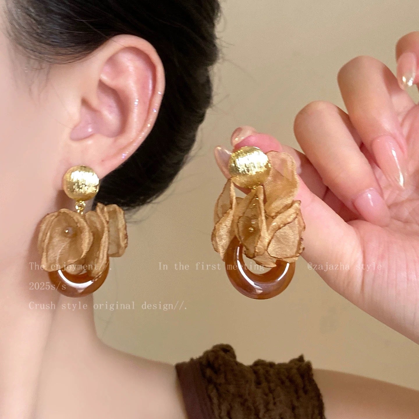 Women's Needle Geometric Irregular Resin Fashionable Retro Earrings